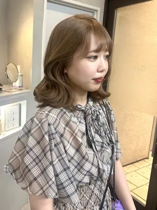 ミディアム moe🎀 透明感カラーのヘアスタイル