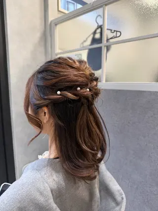 ミディアム ヘアアレンジ 個室美容室miyuu hair&spa所属・加藤 あおいのヘアスタイル