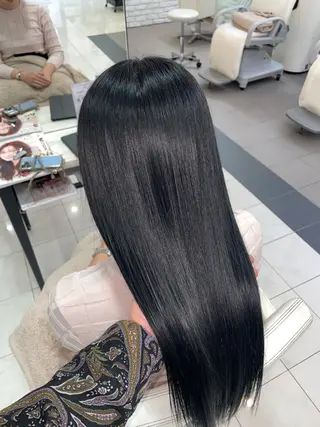 ロング カラー 丁寧な施術で、 朝が楽になる髪のヘアスタイル