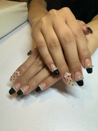 ネイル 濱岡 咲のネイルデザイン