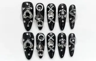 ネイル hello.nail所属・Horie 雪のネイルデザイン