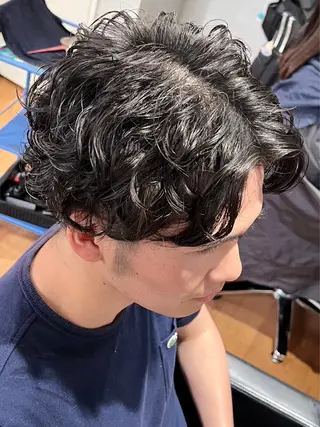 ミディアム パーマ メンズ vis lien　川口店所属・土屋 咲希のヘアスタイル