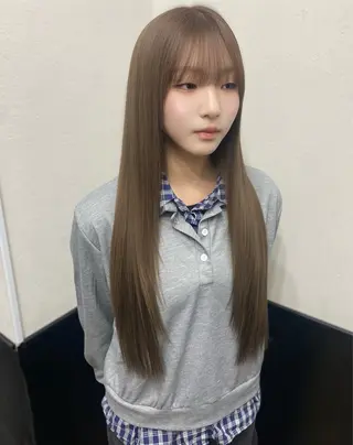 ロング カラー 渋谷🖤 艶髪🖤透明感カラーのヘアスタイル