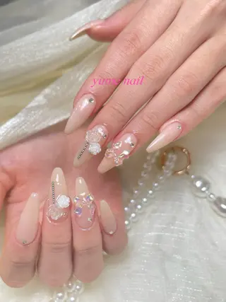 ミディアム ヒエン NAILのネイルデザイン