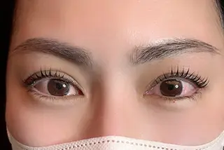 マツエク・マツパ 玉置 七海のヘアスタイル