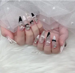 ネイル LilyLala Nailsalonのネイルデザイン