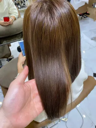 ミディアム 坂井 茅聖のヘアスタイル