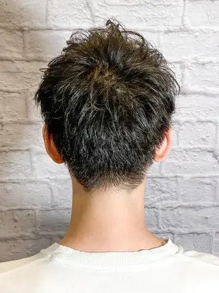 ショート カラー パーマ メンズ お客様満足度NO.1 小林真弥のヘアスタイル