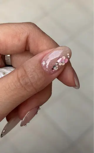 ネイル SYU SYU所属・WO MIAOのネイルデザイン