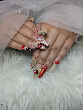 ネイル Queen Nail 柏店　クイーンネイルのネイルデザイン