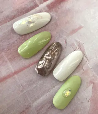 ネイル マツエク・マツパ 髙橋 敦子のネイルデザイン