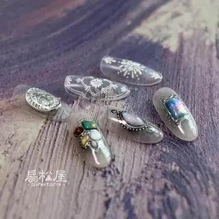 ネイル 扇松屋 marie.nのネイルデザイン