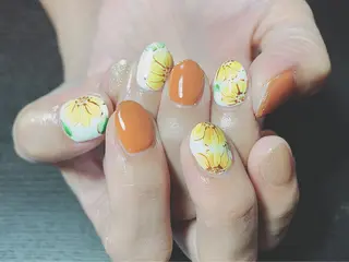 ネイル 高山 歩美のネイルデザイン