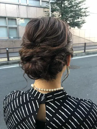 ミディアム 國次 夕貴のヘアスタイル
