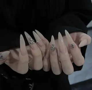 ネイル Molly _nailのネイルデザイン