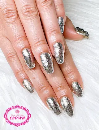 ネイル CROWN プライベートサロンのネイルデザイン