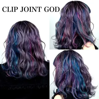 セミロング カラー 秋葉 洸平のヘアスタイル