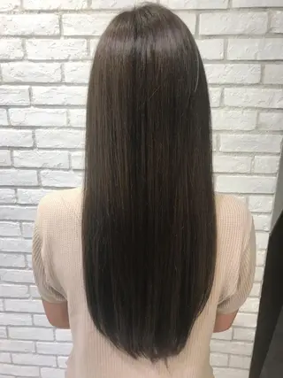 ロング カラー 米良 志織のヘアスタイル
