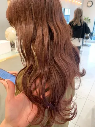 カラー ラベンダー/レイヤー スタイル🤎mamiのヘアスタイル