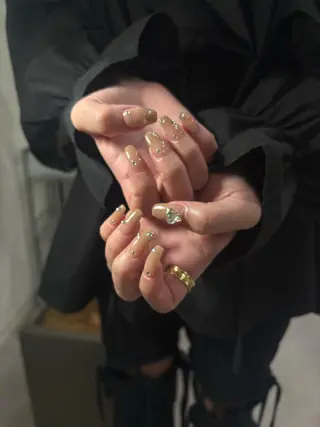 ネイル neouv所属・NEOUV NAILのネイルデザイン