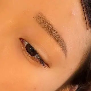 アイブロウ eyelash salon winkerbell所属・Winkerbell 桃子のマツエク・マツパデザイン