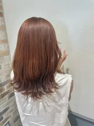 カラー 佐久間 成恵のヘアスタイル