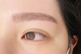 まつ毛パーマ専門店 carrefour Noa 新松戸店所属・碓井 美紅のマツエク・マツパデザイン