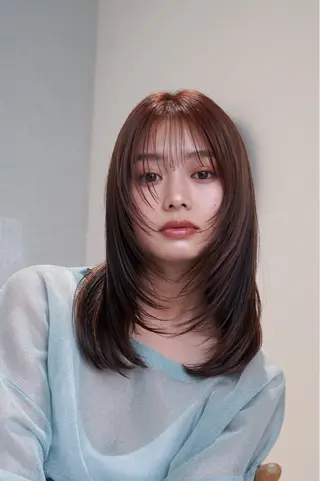 ミディアム 髪質改善カラー Unami 太田英寿のヘアスタイル