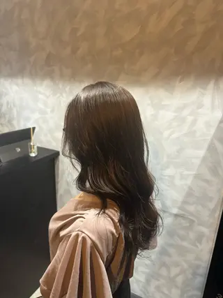 セミロング 👑ツヤブリーチ特化 👑おうた👑のヘアスタイル