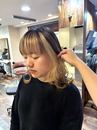 ミディアム カラー 🩶レイヤー/盛れる 顔まわり🩶フウカのヘアスタイル