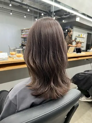 ミディアム 亀田 泰生のヘアスタイル