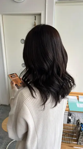 ロング カラー 🌈re-room EIKI🇰🇷のヘアスタイル