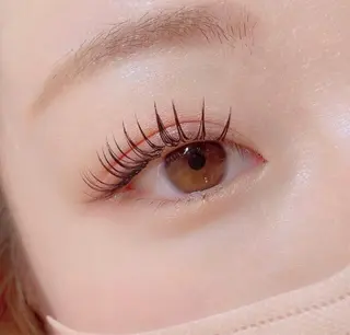 マツエク・マツパ まつ毛と眉毛の専門店 オクターブ福岡店所属・オクターブ天神店 ウラベのマツエク・マツパデザイン