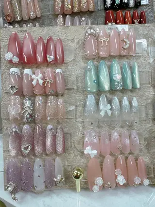 ネイル クイーンズネイル銀座所属・Queeens nailのネイルデザイン