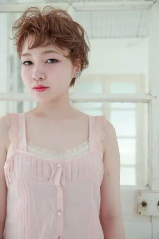 マツエク・マツパ 二度見される艶髪職人 /美髪矯正のプロ木崎のヘアスタイル