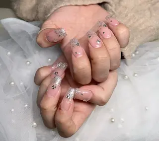 ネイル NiNa ビューティーサロン所属・Ni Naのネイルデザイン