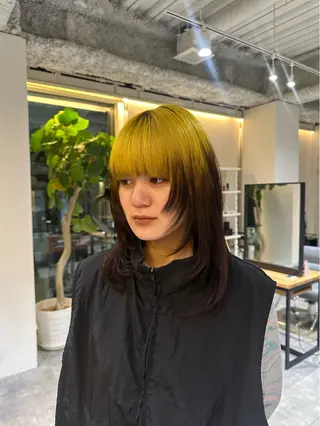 セミロング カラー 渚音 nanoのヘアスタイル