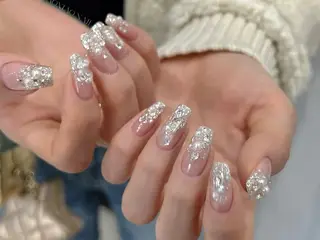 ネイル TOUTOU所属・TOUTOU. Yuriのネイルデザイン