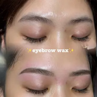 アイブロウ 𓊆ᶠᵉᵉʸ𓊇 ᶜᴴᴵᴴᴬᴿᵁのマツエク・マツパデザイン