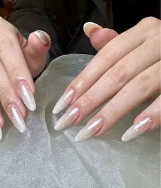 ネイル 高木 維麗絲のネイルデザイン