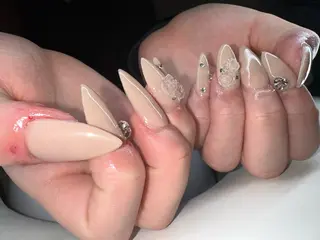 セミロング YOKOSUKA⚓️ NAILSのネイルデザイン