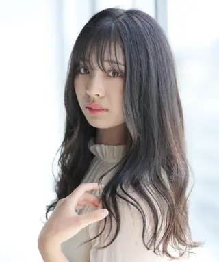 セミロング 透明感カラー 板橋　島村美咲のヘアスタイル