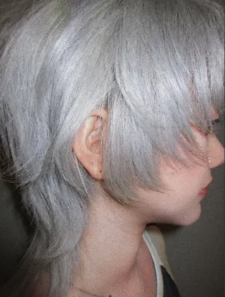 ショート カラー Yaya ヤヤ / HACO+のヘアスタイル