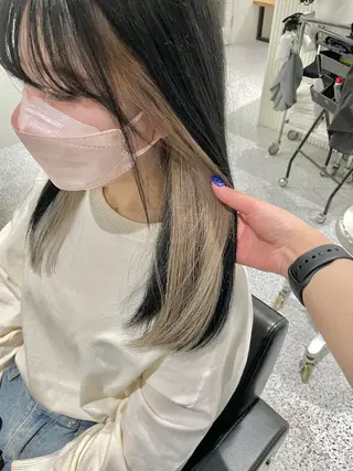 ロング カラー GO TODAY SHARE SALON 原宿本店所属・ブリーチ/ハイトーン 艶カラー/ユリナのヘアスタイル