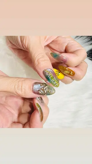 ネイル Natsu🕊️ Zina船橋南口のネイルデザイン