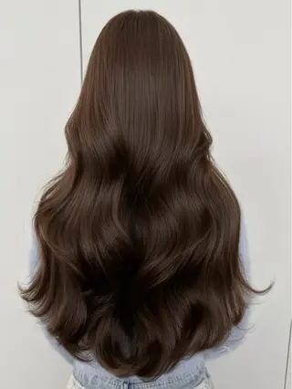 ロング カラー 顔まわりの神様✨ 透明感カラー藤嶋秀幸のヘアスタイル