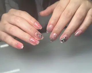 ネイル Nail Salon L'arc所属・💊大阪/心斎橋 moni🧠のネイルデザイン