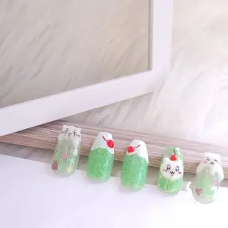 ネイル Natsumi 🦊  Nailのネイルデザイン