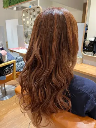 ロング カラー chill out 南塚口本店のヘアスタイル