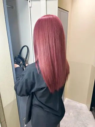 セミロング カラー 寺澤 花梨のヘアスタイル